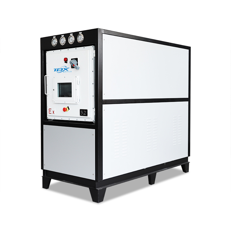 XDT-10W水冷箱式冷水機(jī) XDT-10W水冷箱式冷水機(jī)